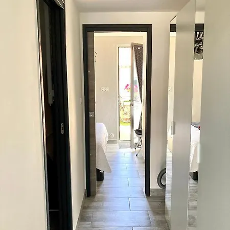 Naturiste Heliovillage De Standing * Agde