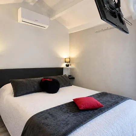 Naturiste Heliovillage De Standing * Agde