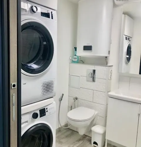 Naturiste Heliovillage De Standing