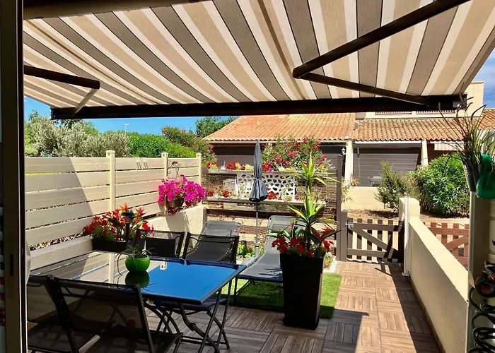 Naturiste Heliovillage De Standing Villa *