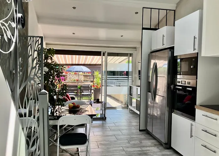 Villa Naturiste Heliovillage De Standing *